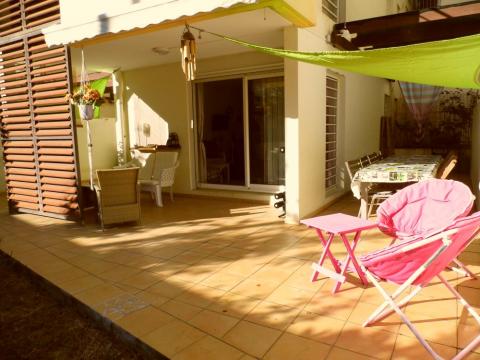 Appartement  Saint pierre pour  6 •   avec terrasse 