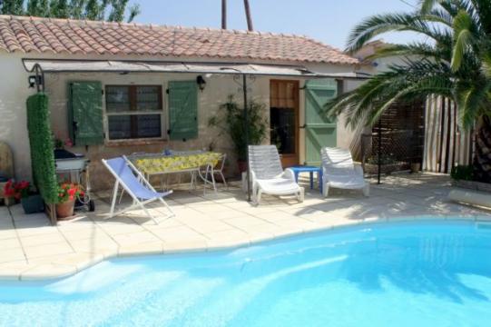 Tarascon -    2 chambres 