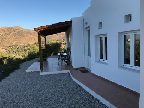 Huis in Agia galini voor  6 •   met priv zwembad 