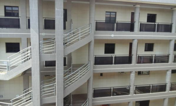 Abidjan - cocody -    1 chambre 