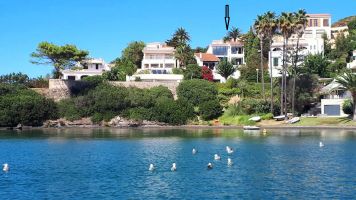 Chalet in Menorca for   6 •   view on sea 
