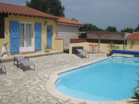 Gite Castelnou - 3 personnes - location vacances