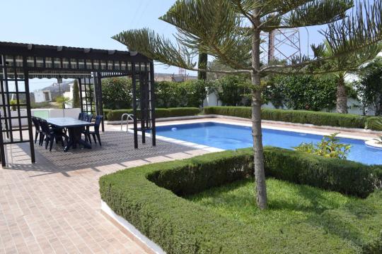  en Agadir para  10 •   con piscina privada 