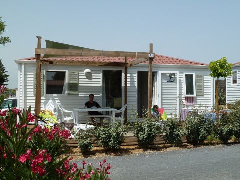 Bungalow in Sérignan Valras Plage - Vacation, holiday rental ad # 62289 Picture #3 thumbnail