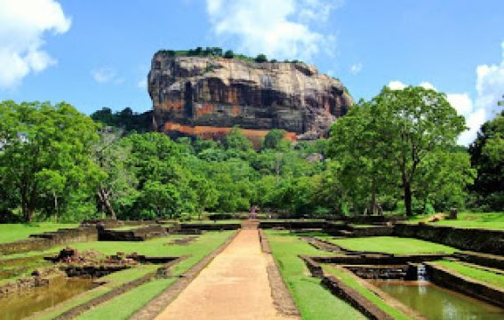 Talo (miss) Sigiriya - Ilmoituksen yksityiskohdat:62388 Kuva nro4