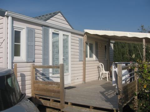 Mobil-home  Plouguerneau pour  5 •   vue sur mer 