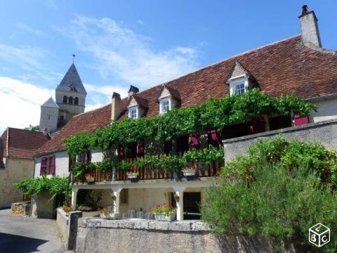 Gite  Caniac du causse pour  19 •   avec piscine partage 