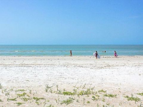  in Fort Myers Beach - Vacation, holiday rental ad # 62906 Picture #1
