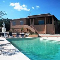 House in Boisseron for   10 •   with private pool 