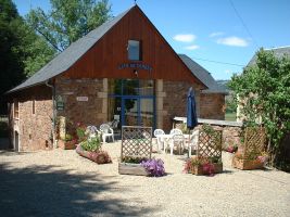 Gite in Saint come d'olt fr  23 •   Privat Parkplatz 