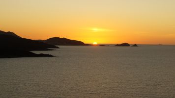 L\'ile rousse -    vue sur mer 