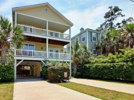 Surfside beach -    5 bedrooms 