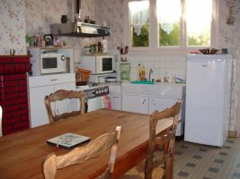 Haus in Ger fr  6 •   Haustiere erlaubt (Hund, Katze... ) 