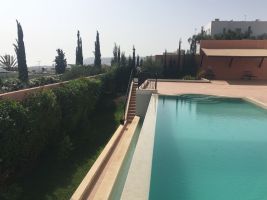  � Agadir pour  5 &bull;   &bull;  avec piscine priv�e 