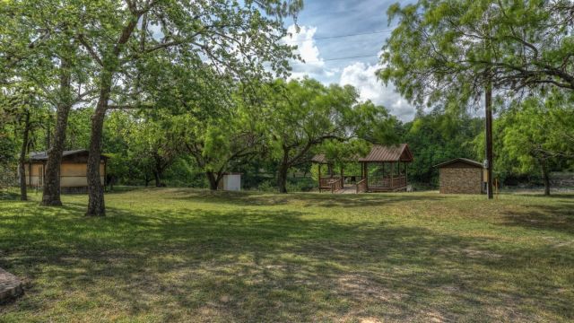 House in Leakey - Vacation, holiday rental ad # 63077 Picture #5
