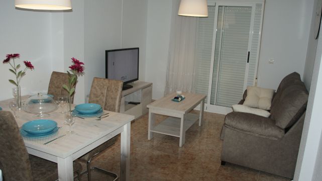 Appartement in Torrevieja - Vakantie verhuur advertentie no 63309 Foto no 0