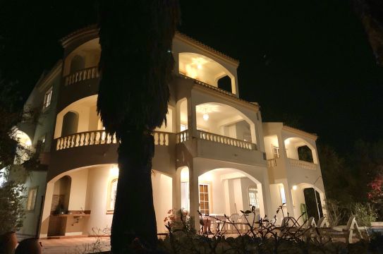 Casa en Loul - Detalles sobre el alquiler n63501 Foto n3