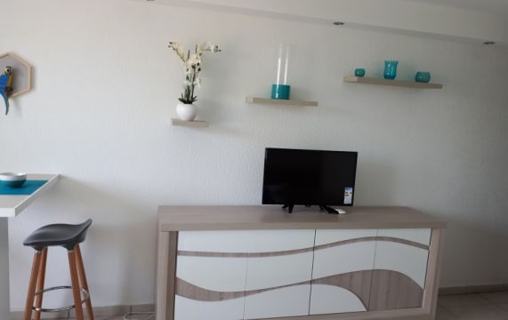 Flat in Le gosier - Vacation, holiday rental ad # 63715 Picture #2