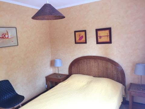 Bed and Breakfast (miss) Cruas - Ilmoituksen yksityiskohdat:63759 Kuva nro1