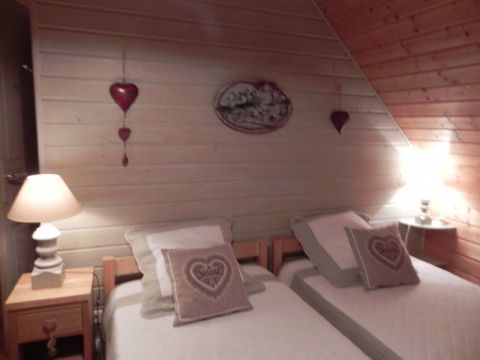 Chalet in Besse en Chandesse - Vakantie verhuur advertentie no 63950 Foto no 8