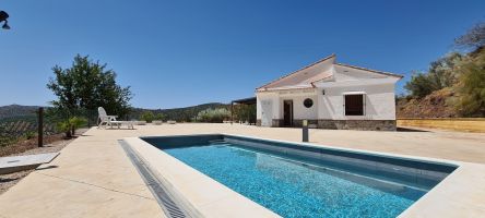 Maison  Colmenar www.villalucas-andalusie.nl pour  4 •   avec piscine prive 