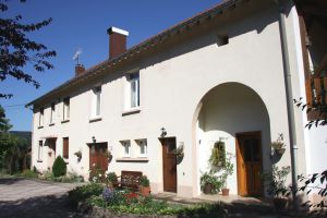 Casa rural en Ban-sur-meurthe-clefcy para  4 •   patio 