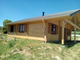 Chalet St Denis-en-margeride - 8 personnes - location vacances