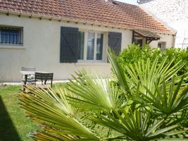 Gite in Moisenay for   2 •   private parking 