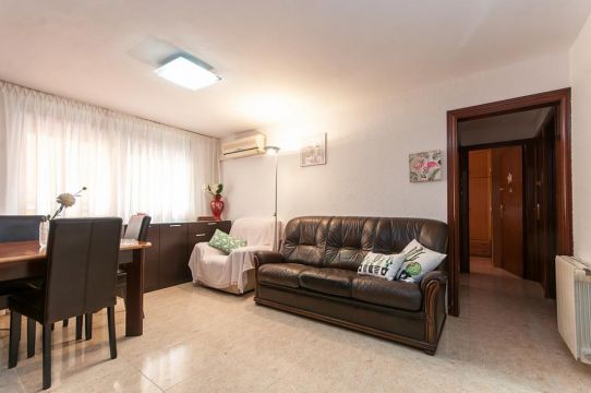 Appartement in LHospitalet de Llobregat - Anzeige N  64147 Foto N1