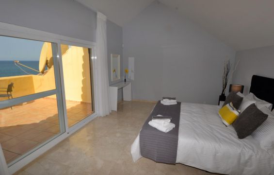 Apartamento en Marbella - Detalles sobre el alquiler n64273 Foto n9