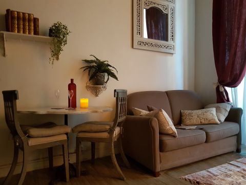 Studio in Paris - Vacation, holiday rental ad # 64349 Picture #3