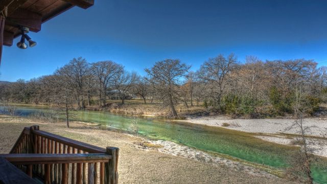 Casa en Leakey - Detalles sobre el alquiler n64785 Foto n1