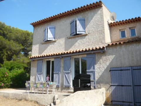 Maison  Saint mandrier sur mer pour  8 •   avec terrasse 