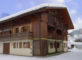 Appartement  Le grand bornand pour  6 •   avec terrasse 