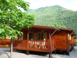 Chalet in Porlezza fr  5 •   mit Schwimmbad auf Komplex 