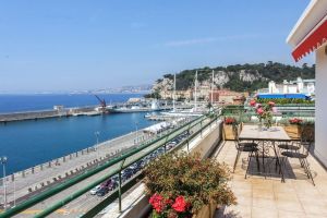 House in Nice for   2 •   view on sea 