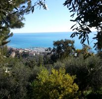 Casa rural en Menton para  4 •   vista al mar 