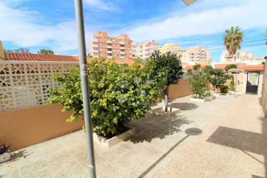 Appartement in Torrevieja - Vakantie verhuur advertentie no 65095 Foto no 7