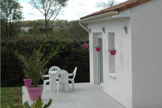   - 2 personnes - location vacances