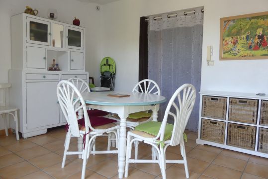 Flat in Pierrevert - Vacation, holiday rental ad # 65179 Picture #2