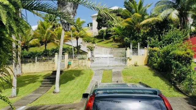 House in Goyave - Vacation, holiday rental ad # 65517 Picture #1