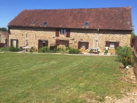 Dordogne Holiday barn - Family & pet friendly gite Near sarlat in the ...