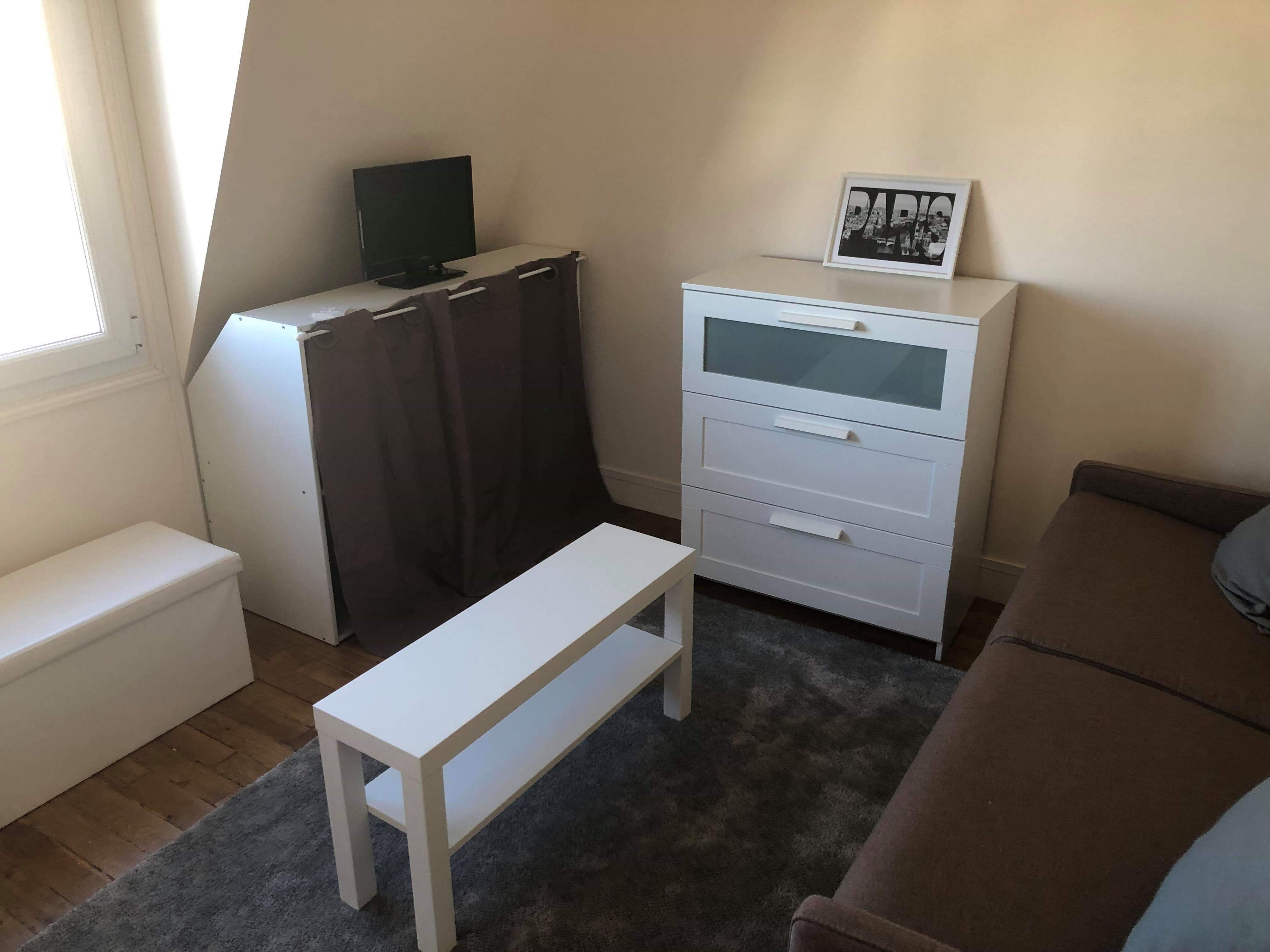 Apartamento en Asnires-sur-seine para  2 •   1 cuarto de bao 