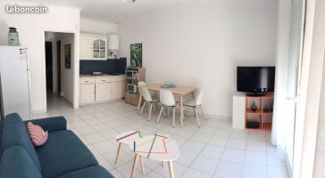 Appartement in Hyeres voor  4 •   uitzicht op zee 