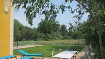 Gite  Pezenas pour  6 •   avec piscine partage 
