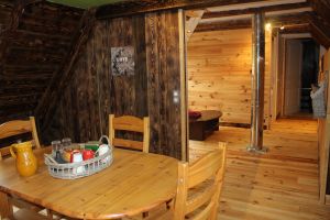 Gite Saint-sauves-d'auvergne - 7 people - holiday home