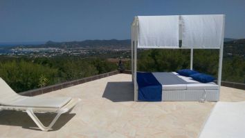 Flat in Ibiza for   2 •   view on sea 