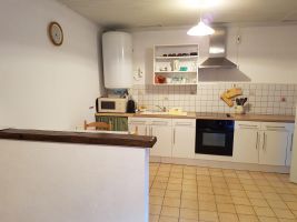 House in Besse et sainte anastaise for   6 •   1 bedroom 