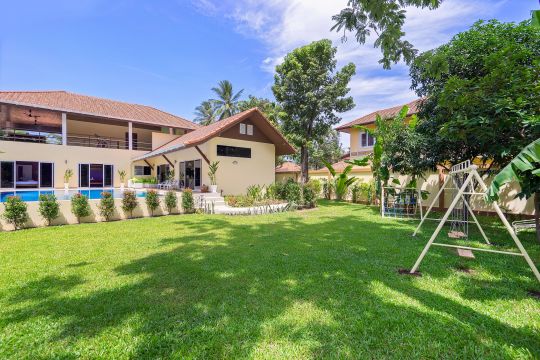 House in Villa by emily - laem sor - bang kao - Vacation, holiday rental ad # 66233 Picture #2 thumbnail