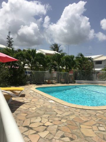 Flat in Saint-francois - Vacation, holiday rental ad # 66352 Picture #16 thumbnail